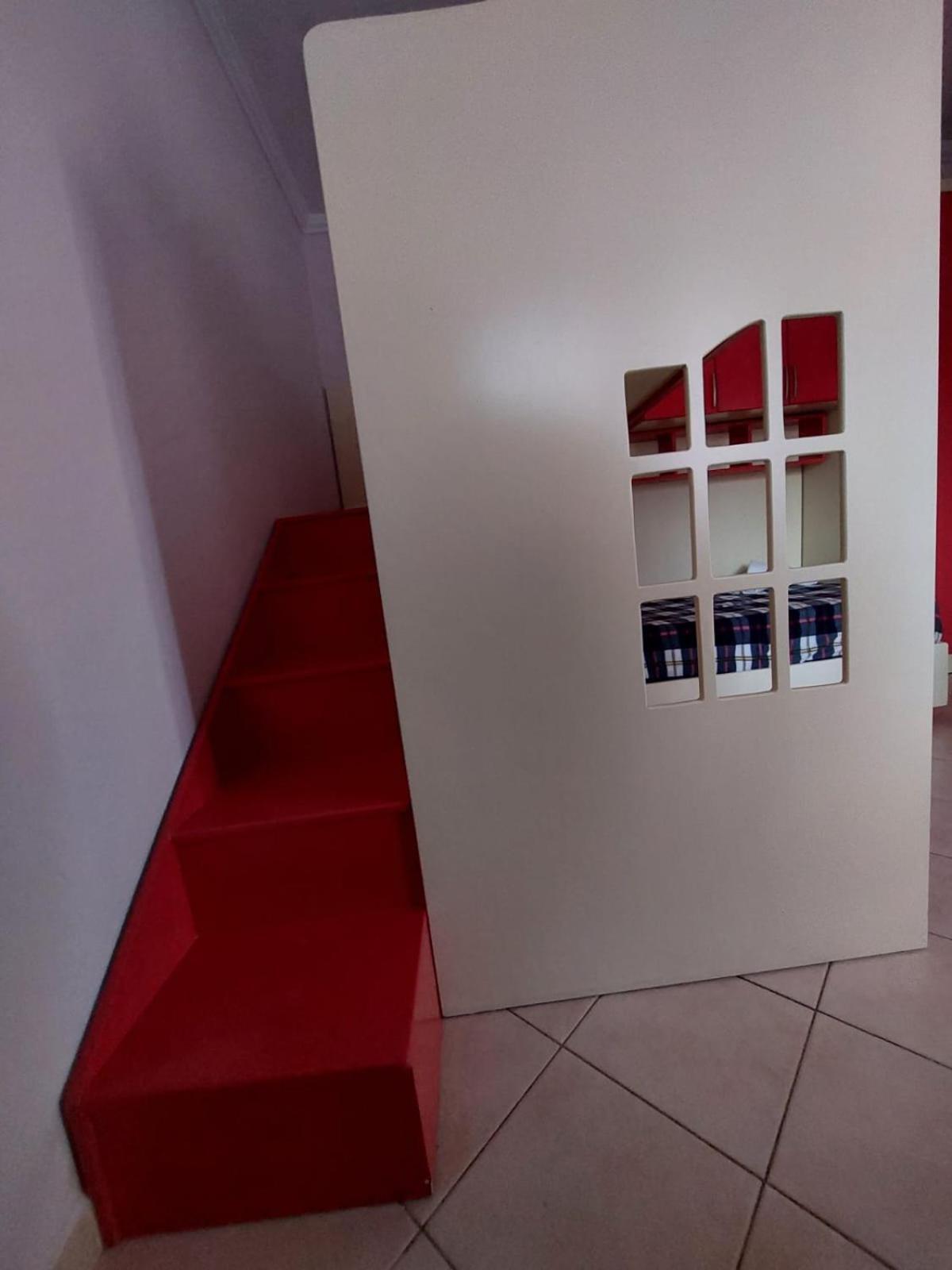 Gex Guest House Тирана Экстерьер фото
